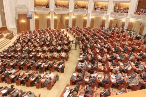 Legea amnistiei, retrimisă la comisie până pe 1 februarie